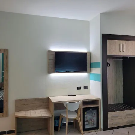 Maritan & מלון 3*