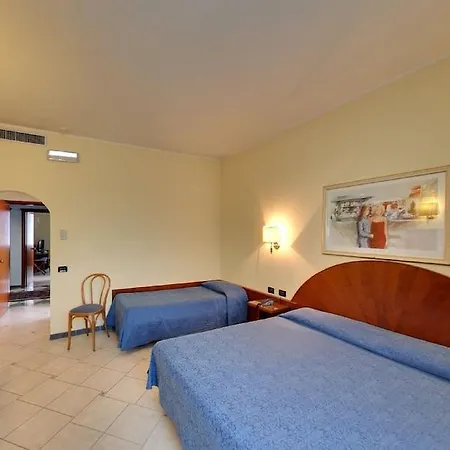 Maritan & Hotel 3*