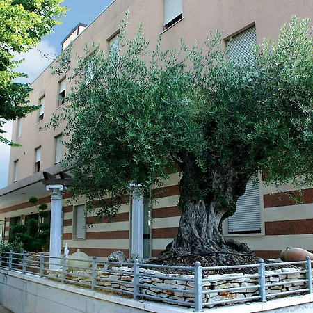 Maritan & Hotel 3*