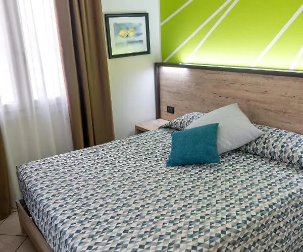 Maritan & Отель